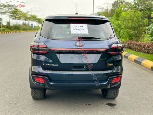 Xe Ford Everest Titanium 2.0L 4x4 AT 2022