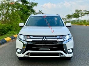 Xe Mitsubishi Outlander 2.0 CVT 2022