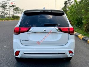 Xe Mitsubishi Outlander 2.0 CVT 2022