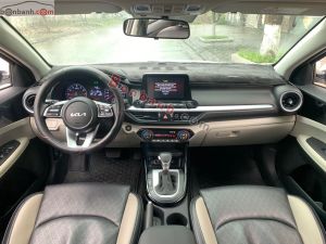 Xe Kia K3 Luxury 1.6 AT 2023