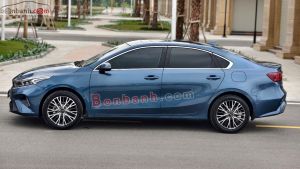 Xe Kia K3 Premium 2.0 AT 2022