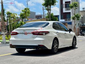 Xe Toyota Camry 2.0Q 2022