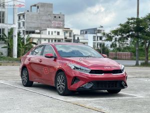 Xe Kia K3 Premium 2.0 AT 2022