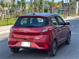 Xe Hyundai i10 1.2 AT 2022