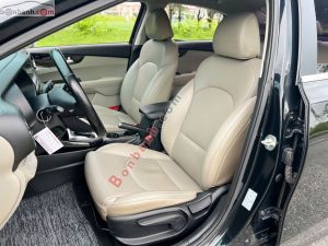 Xe Kia Cerato 1.6 AT Deluxe 2020