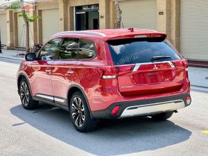 Xe Mitsubishi Outlander 2.0 CVT 2020