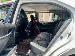 Xe Toyota Camry 2.0Q 2022