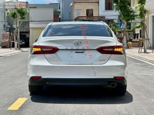 Xe Toyota Camry 2.0Q 2022