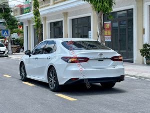 Xe Toyota Camry 2.0Q 2022