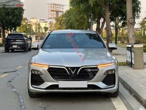Xe VinFast Lux A 2.0 Base 2.0 AT 2019