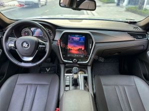 Xe VinFast Lux A 2.0 Base 2.0 AT 2019