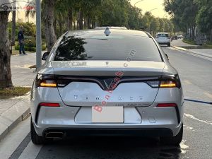 Xe VinFast Lux A 2.0 Base 2.0 AT 2019