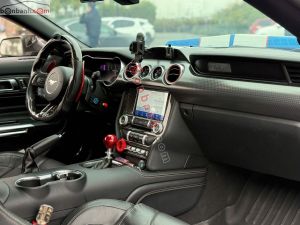 Xe Ford Mustang 2.3 EcoBoost Premium Fastback 2021