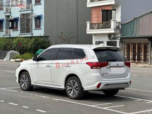 Xe Mitsubishi Outlander 2.0 CVT 2023