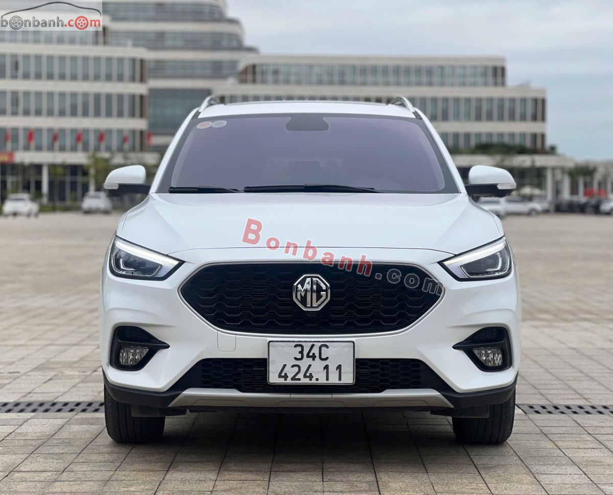 MG ZS Luxury 1.5 AT 2WD