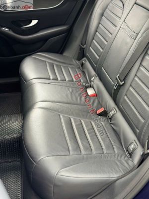 Xe Mercedes Benz GLC 300 4Matic 2020