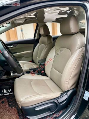 Xe Kia Cerato 1.6 AT Deluxe 2019