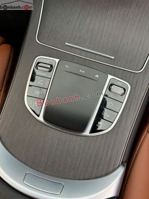 Xe Mercedes Benz GLC 300 4Matic 2022