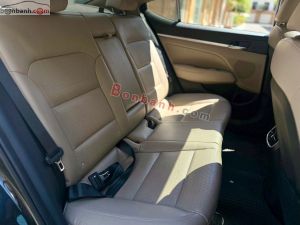 Xe Hyundai Elantra 1.6 AT 2020