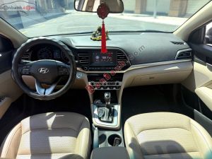Xe Hyundai Elantra 1.6 AT 2020