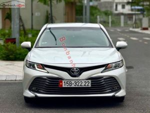 Xe Toyota Camry 2.0G 2019