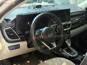 Xe Kia Seltos Luxury 1.4 AT 2020