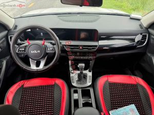 Xe Kia Seltos Deluxe 1.5 AT 2024