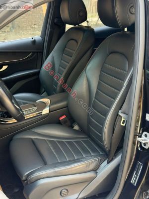 Xe Mercedes Benz GLC 300 4Matic 2021
