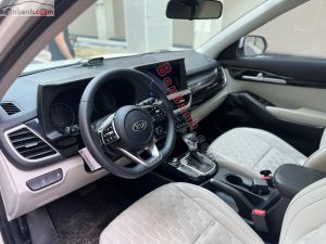Xe Kia Seltos Luxury 1.4 AT 2020