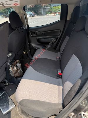 Xe Mitsubishi Triton 4x2 AT Mivec 2021