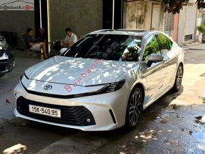 Xe Toyota Camry 2.0Q 2025